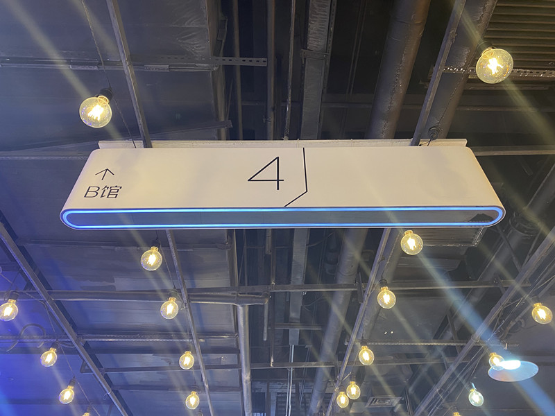 �̈����Ɵ���